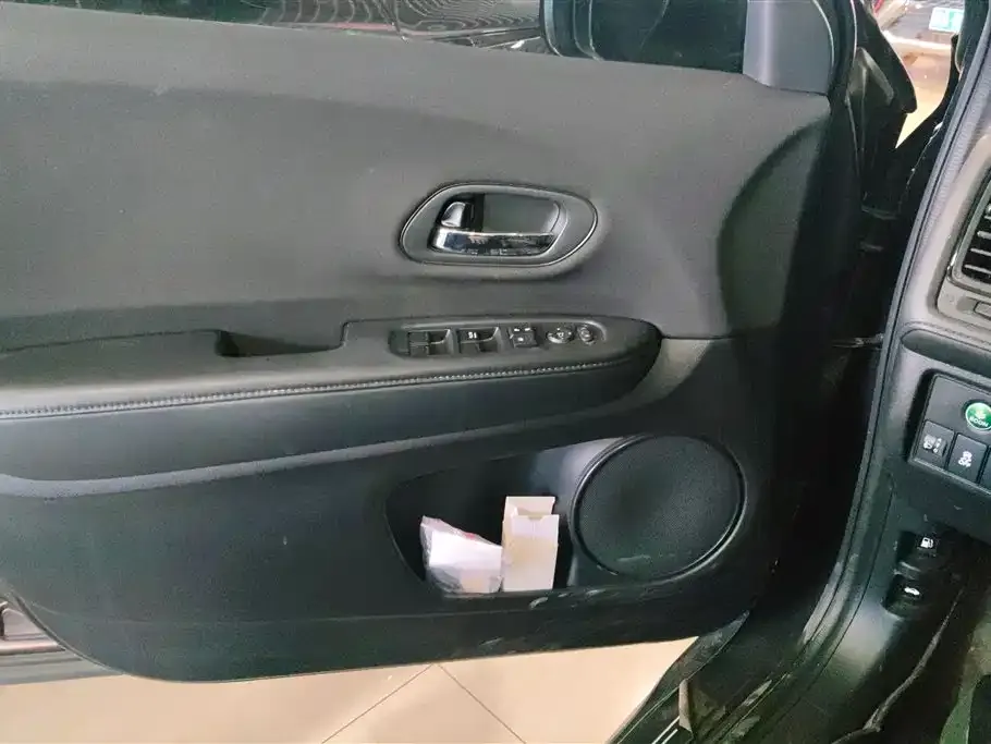 Honda Vezel 2022 из CN, фото 2