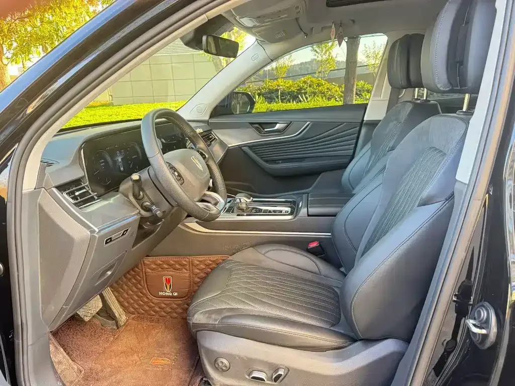 Hongqi HS5 2023 из CN, фото 10