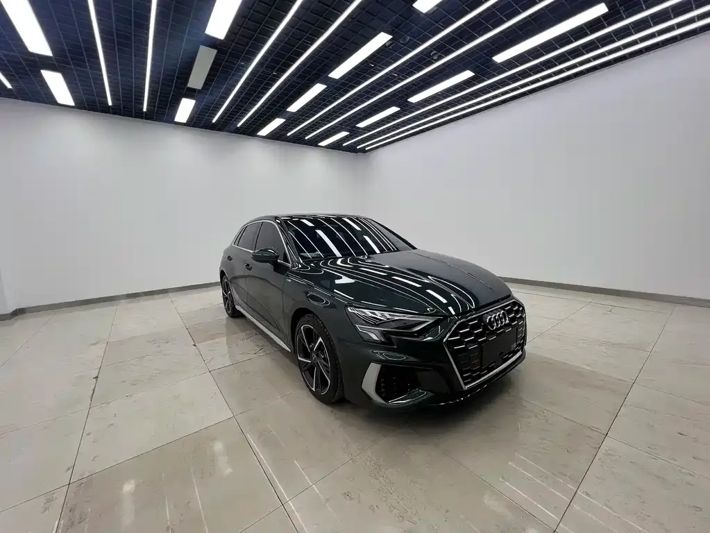 Audi A3 2023 из CN, фото 5