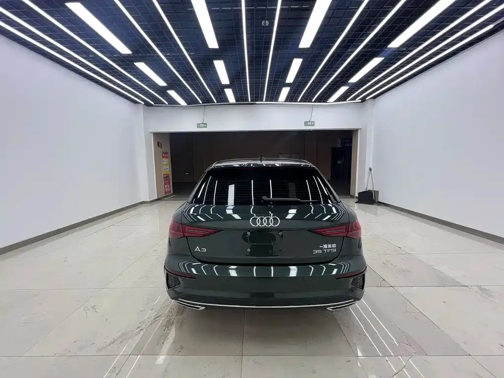Audi A3 2023 из CN, фото 4
