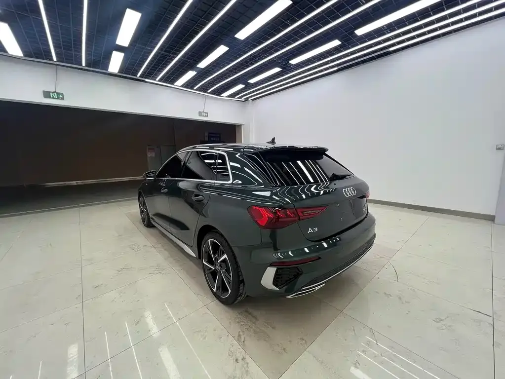 Audi A3 2023 из CN, фото 7