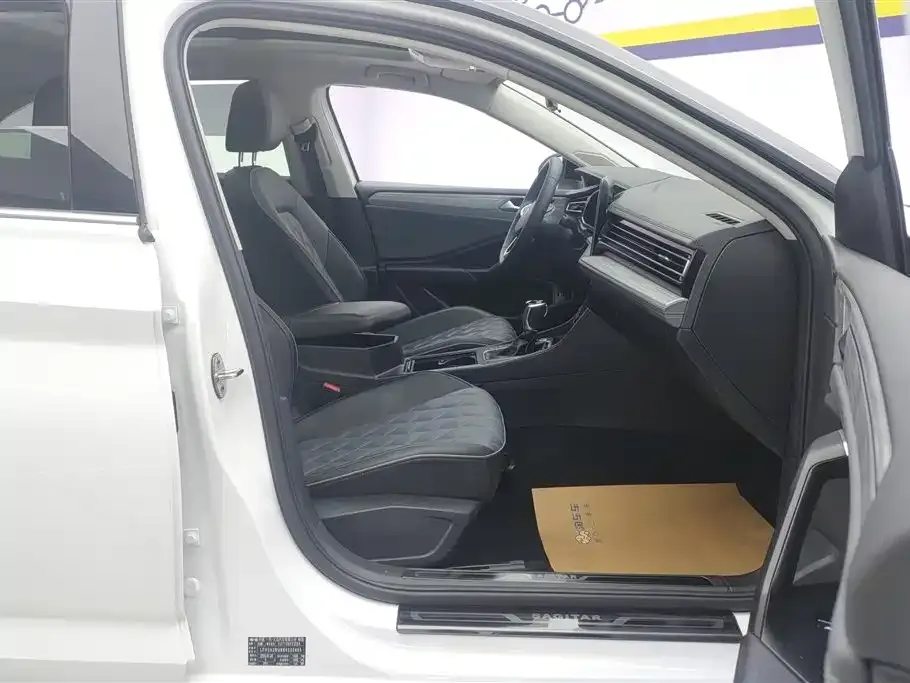 Volkswagen Sagitar 2025 из CN, фото 5