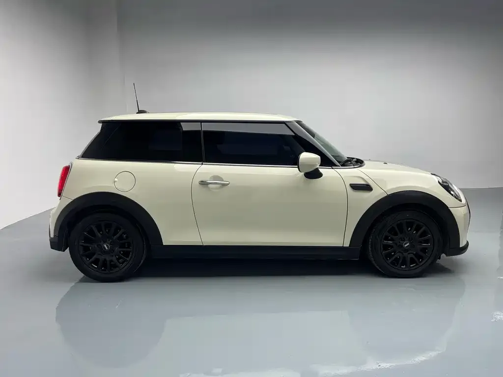 MINI Cooper (3-door) 2021 из CN, фото 2