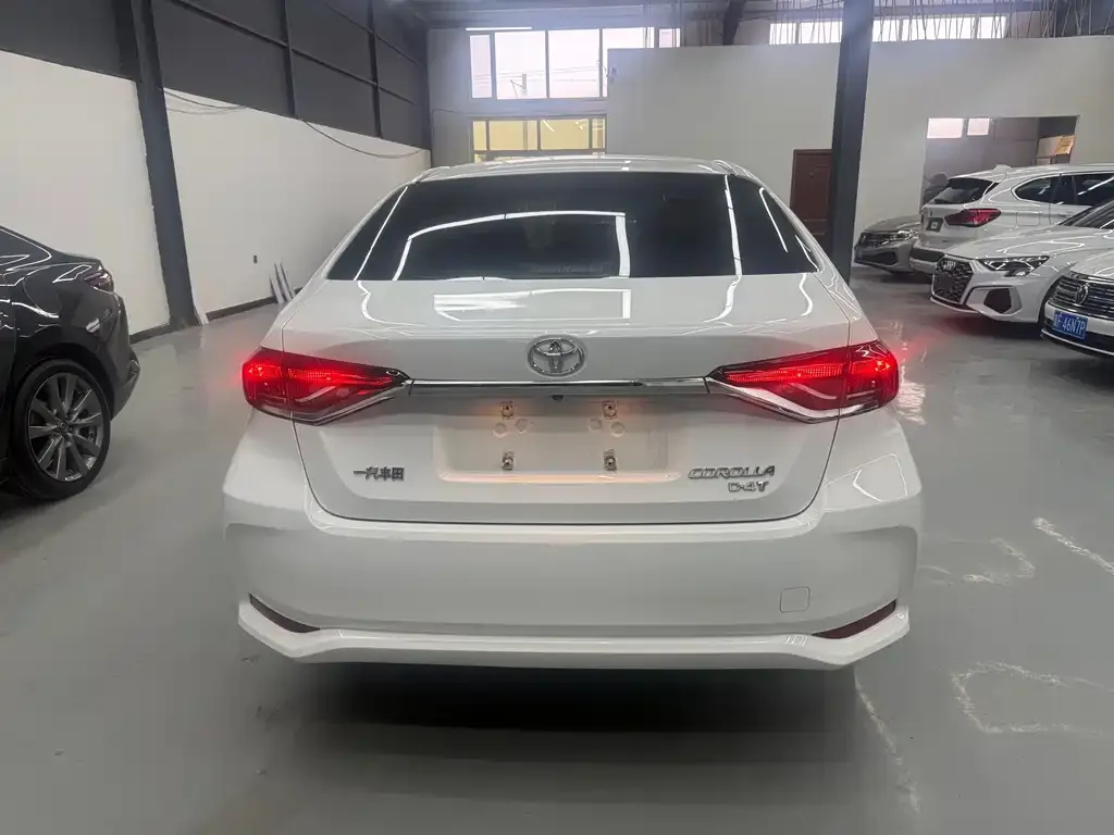 Toyota Corolla 2024 из CN, фото 5