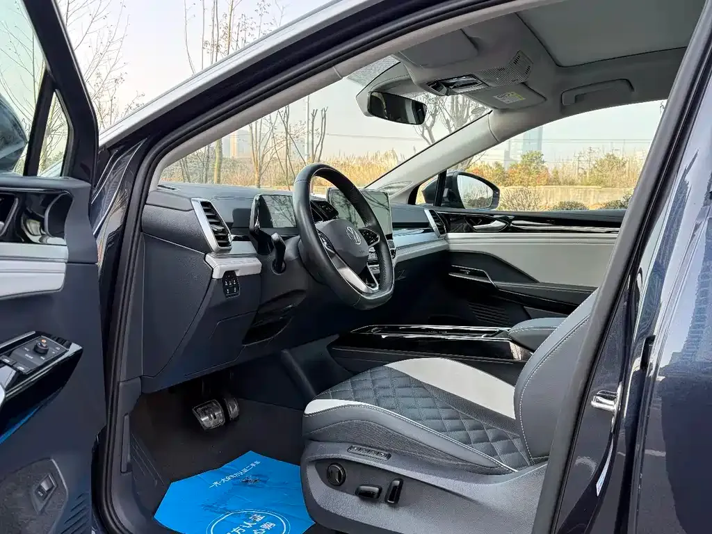 Volkswagen ID.6 Crozz 2021 из CN, фото 6