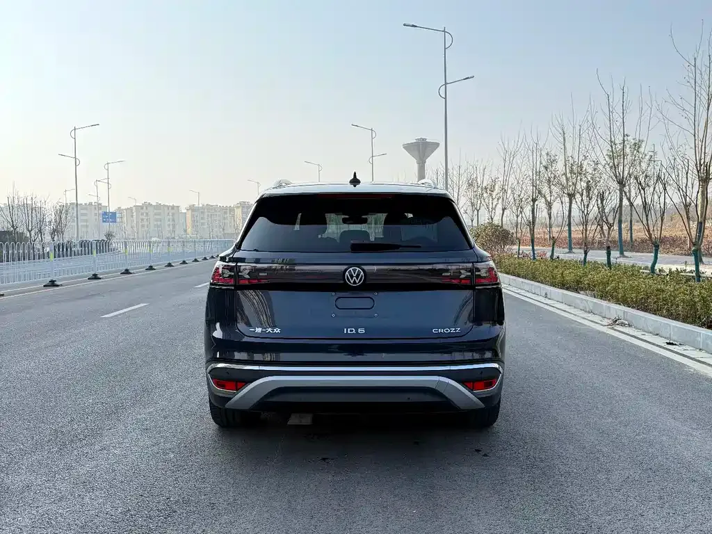 Volkswagen ID.6 Crozz 2021 из CN, фото 5