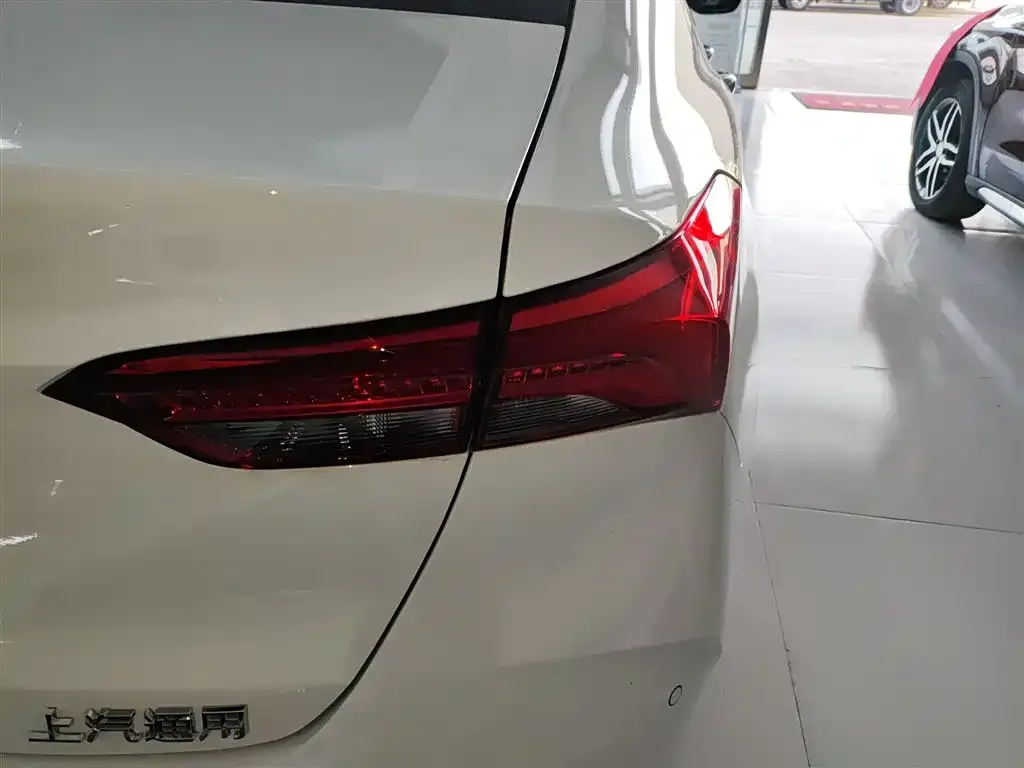 Buick Verano 2026 из CN, фото 9