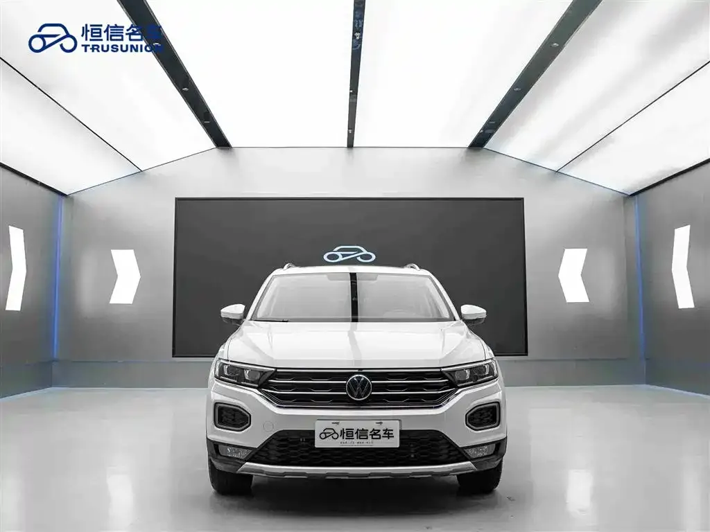 Volkswagen T-Roc 2023 из CN, фото 3