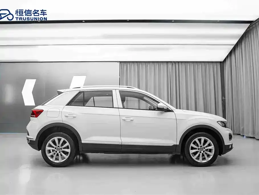 Volkswagen T-Roc 2023 из CN, фото 6