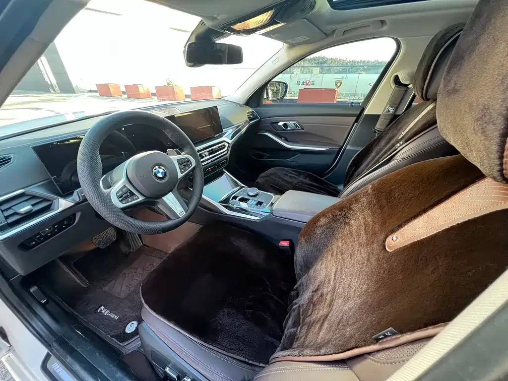 BMW 3 Series 2024 из CN, фото 6