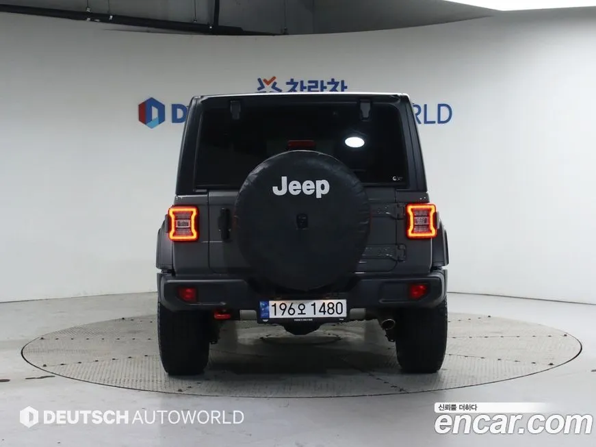 Jeep Wrangler 2022 из KR, фото 6