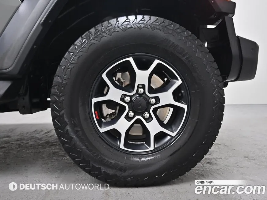 Jeep Wrangler 2022 из KR, фото 2