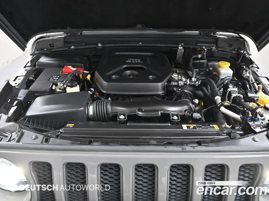 Jeep Wrangler 2022 из KR, фото 8