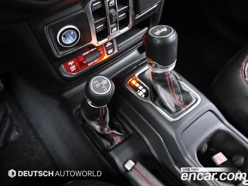Jeep Wrangler 2022 из KR, фото 10
