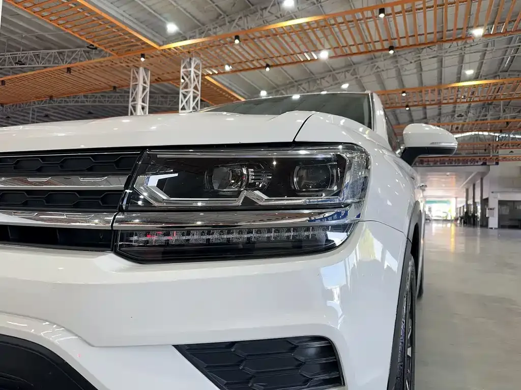 Volkswagen Tharu 2021 из CN, фото 2