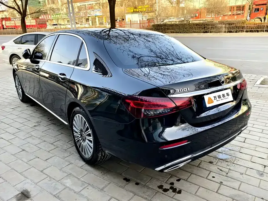 Mercedes-Benz E-Class 2022 из CN, фото 4