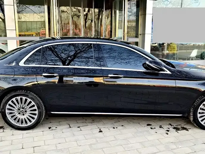 Mercedes-Benz E-Class 2022 из CN, фото 2