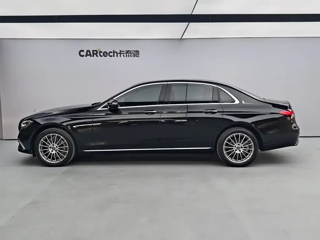Mercedes-Benz E-Class 2023 из CN, фото 3