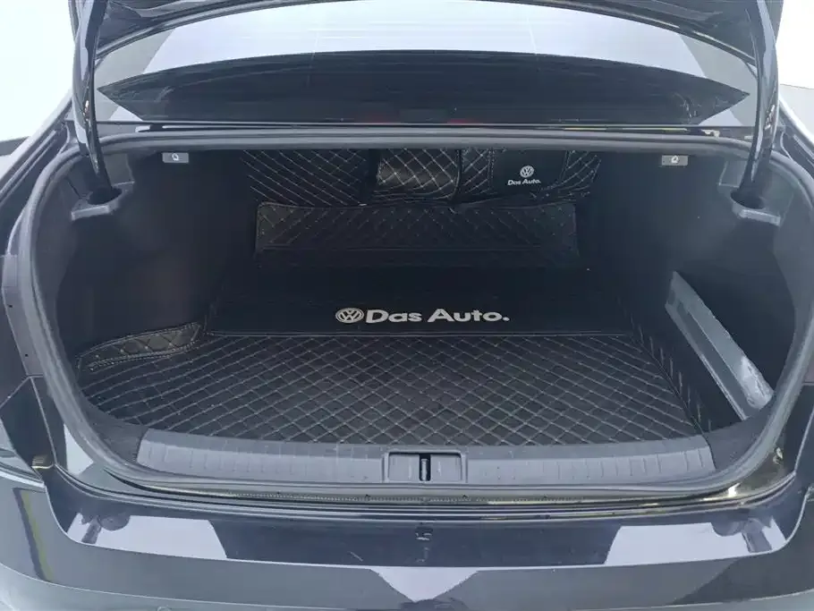 Volkswagen Magotan 2022 из CN, фото 3
