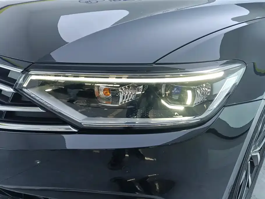 Volkswagen Magotan 2022 из CN, фото 7