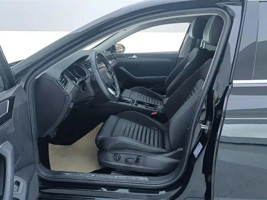 Volkswagen Magotan 2022 из CN, фото 9