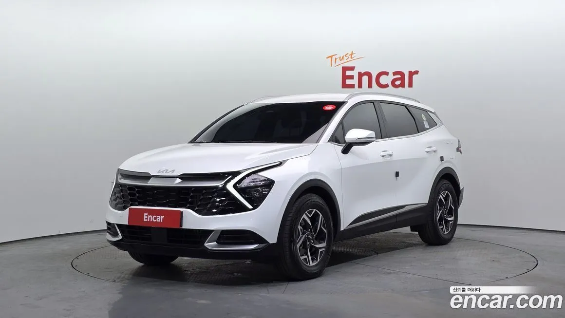 Kia Sportage — фото 1