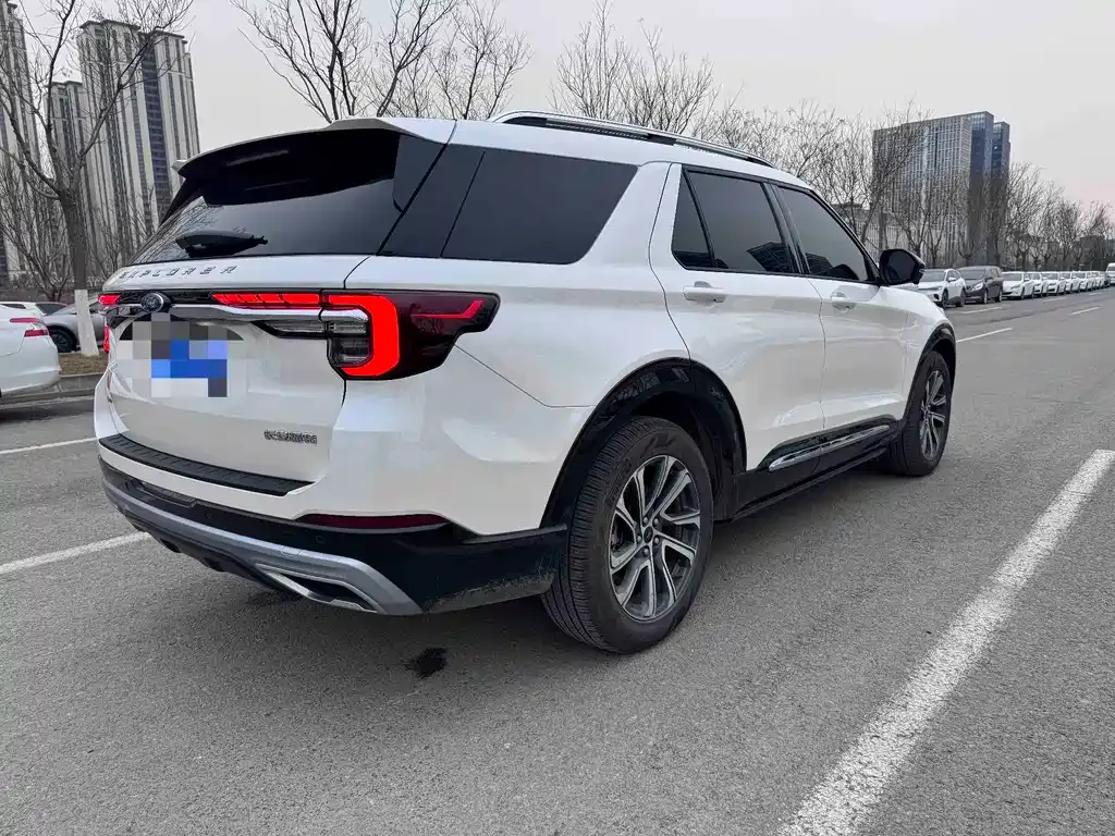 Ford Explorer 2025 из CN, фото 9