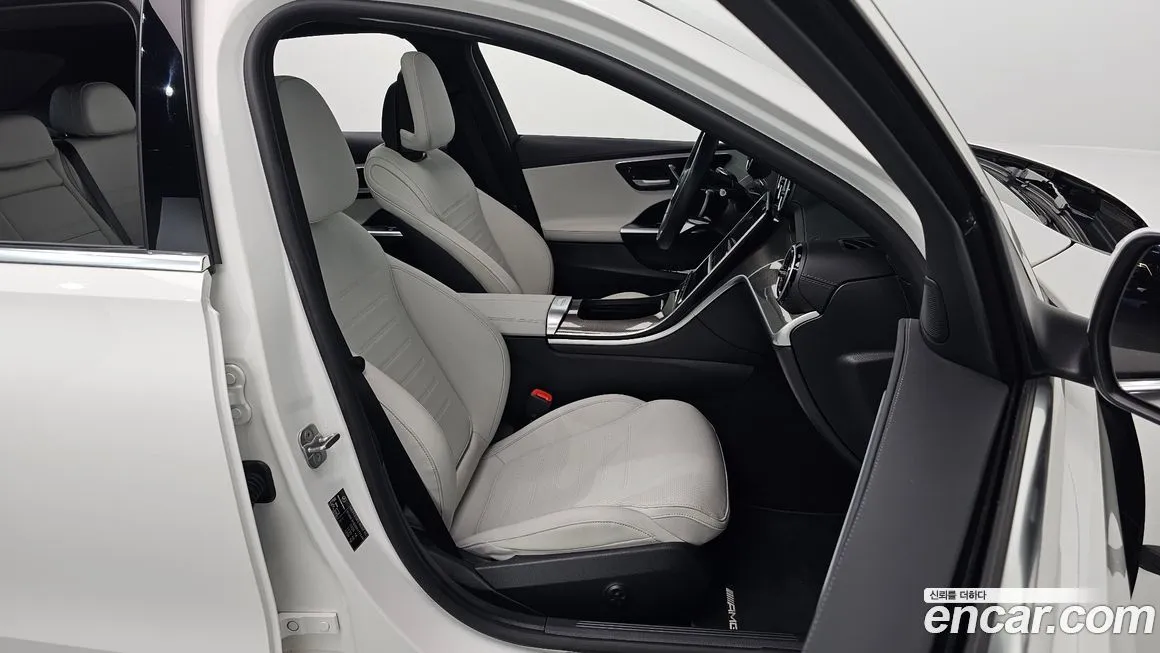 Mercedes-Benz C-Class 2024 из KR, фото 6