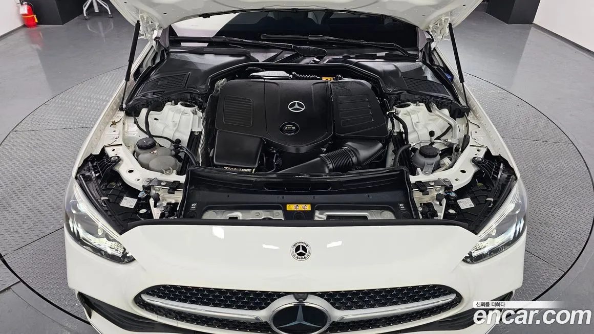 Mercedes-Benz C-Class 2024 из KR, фото 8