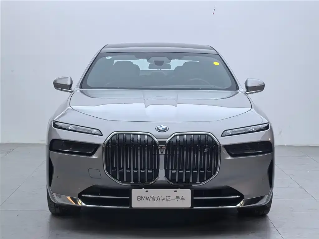 BMW i7 2023 из CN, фото 3