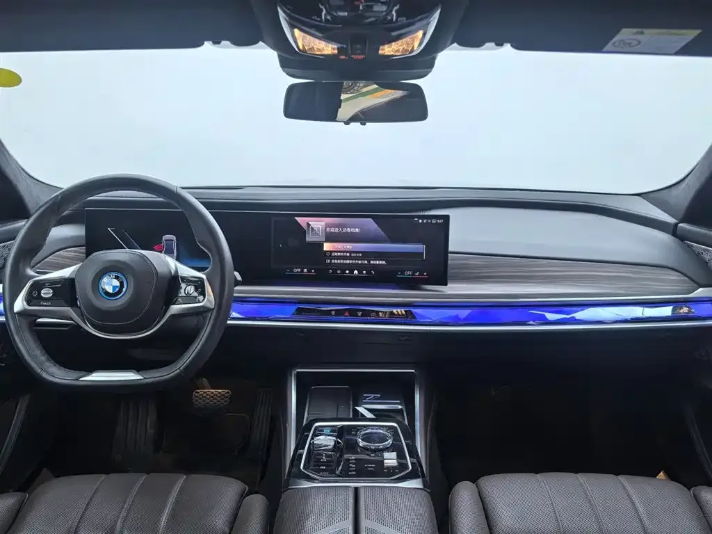 BMW i7 2023 из CN, фото 7