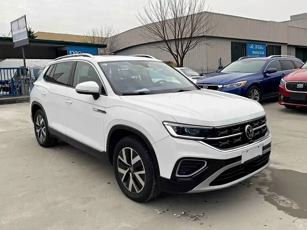 Volkswagen Tayron 2023 из CN, фото 4