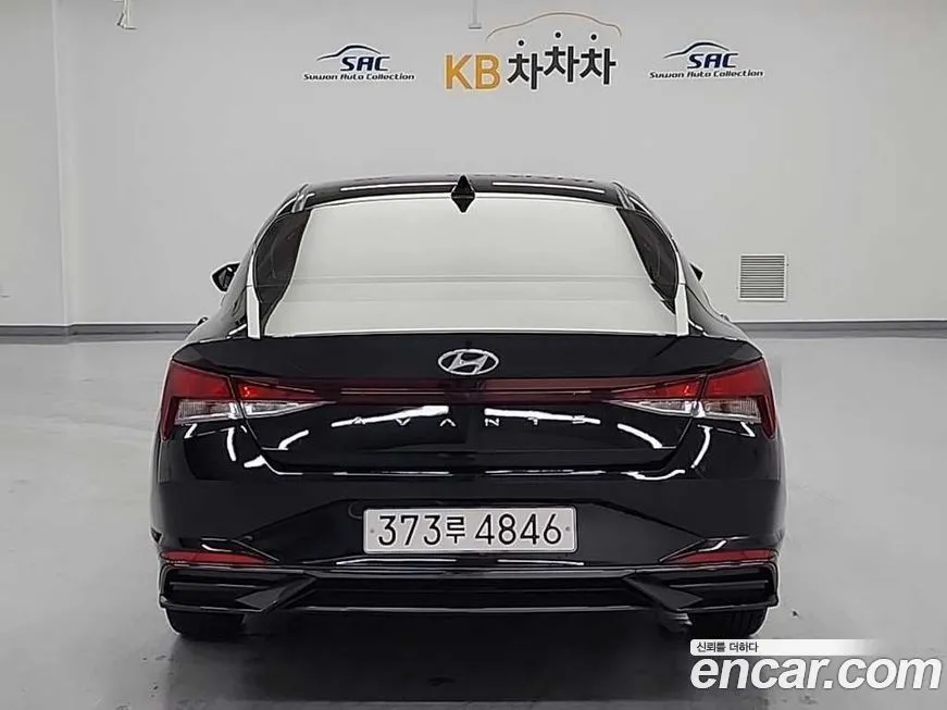 Hyundai AVANTE — фото 2