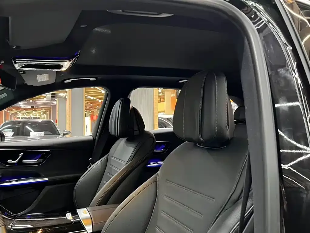 Mercedes-Benz GLC 2024 из CN, фото 2