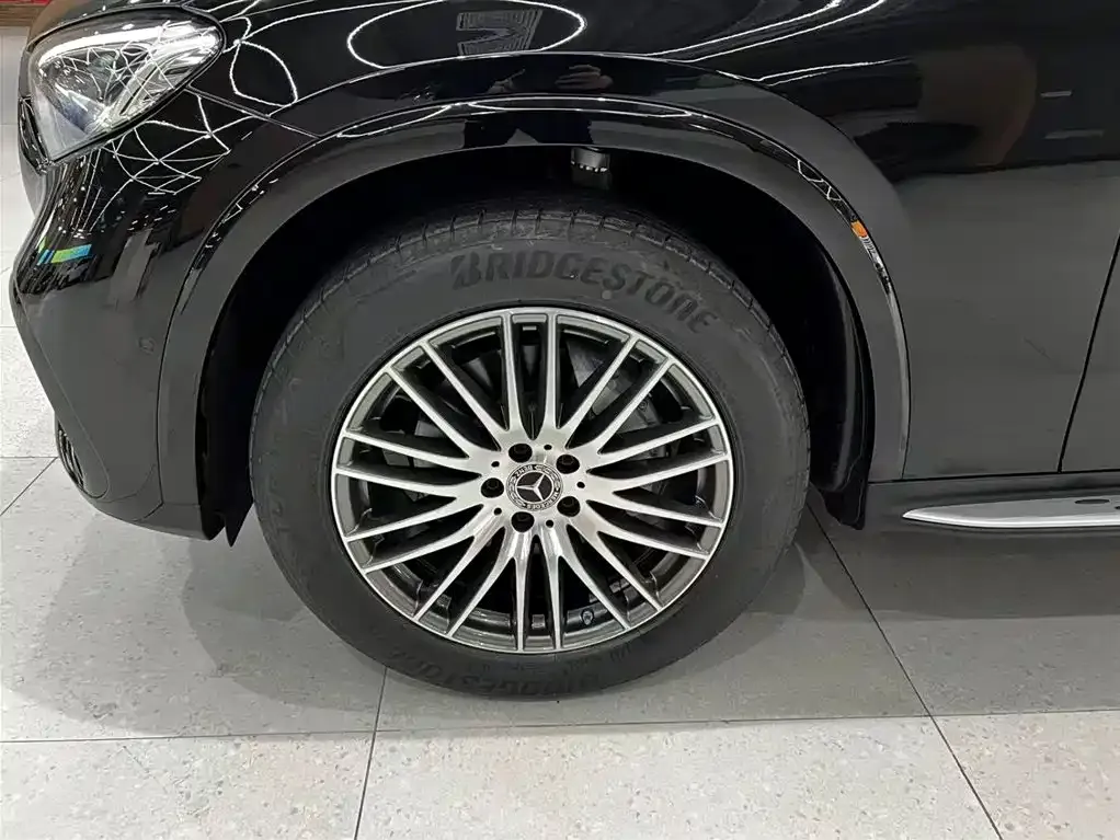 Mercedes-Benz GLC 2024 из CN, фото 10