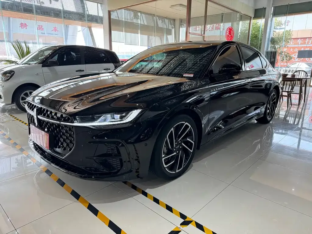 Lincoln Z 2023 из CN, фото 1