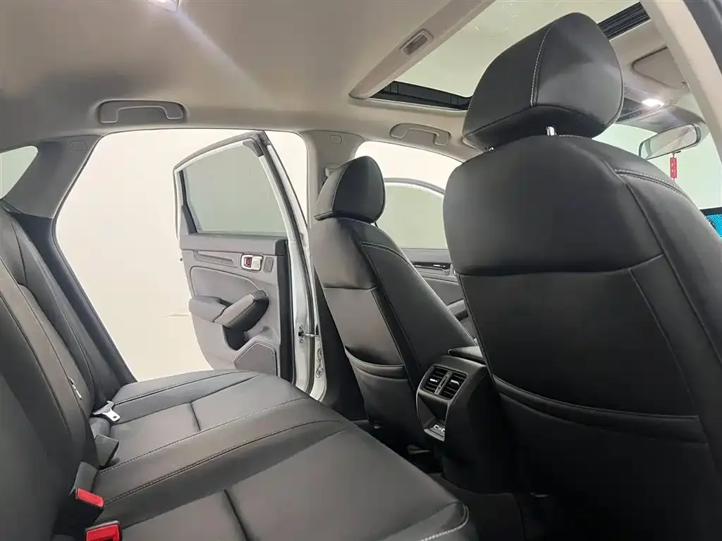 Honda Integra 2023 из CN, фото 3