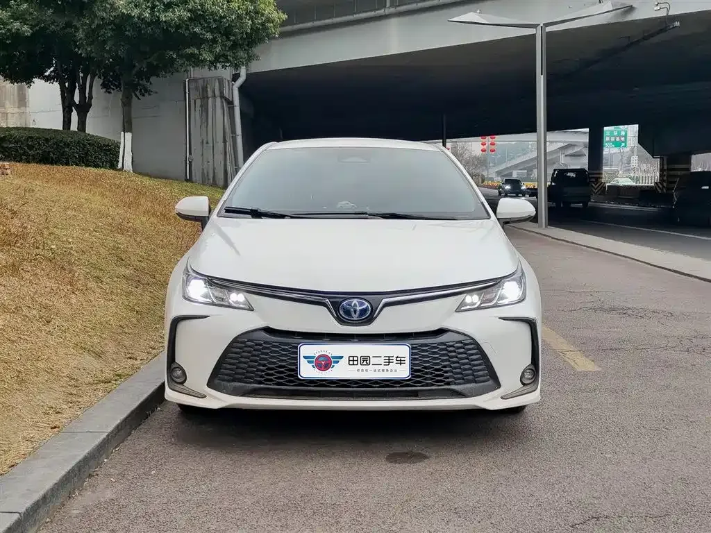 Toyota Corolla 2023 из CN, фото 8