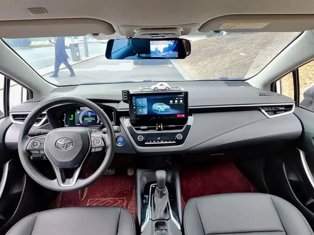 Toyota Corolla 2023 из CN, фото 4