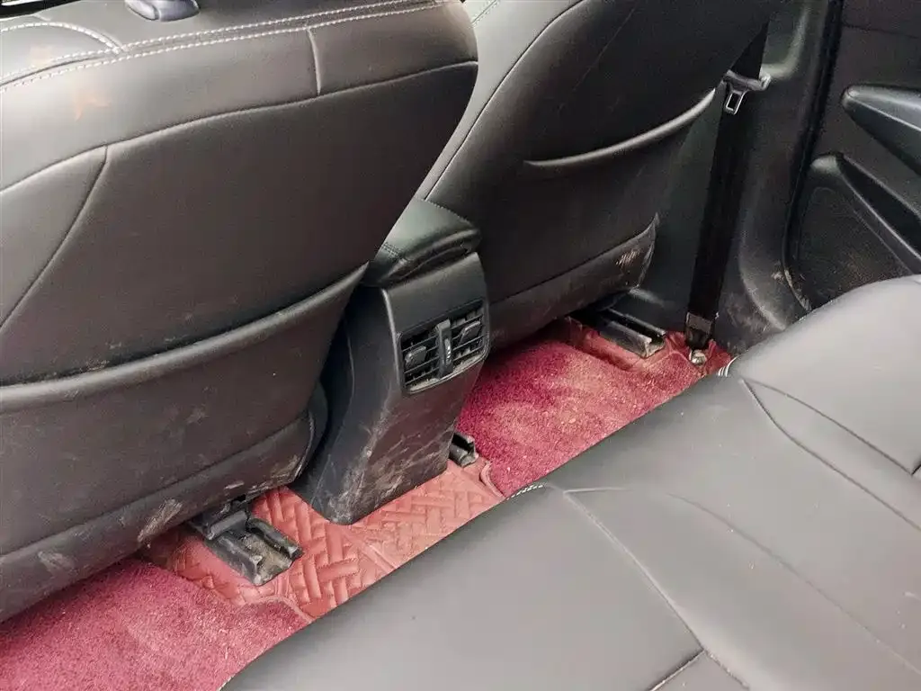 Toyota Corolla 2023 из CN, фото 6