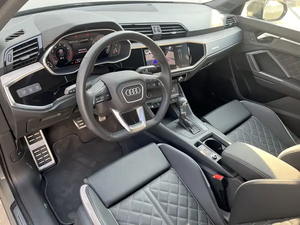 Audi Q3 2025 из CN, фото 9