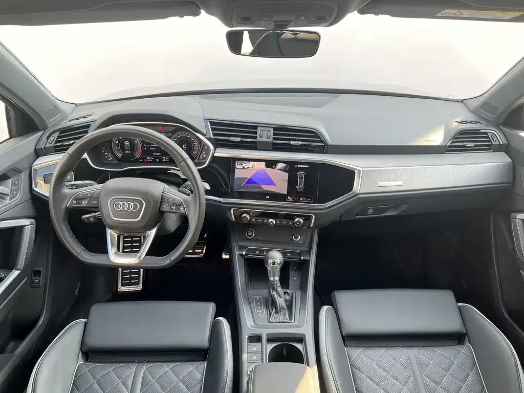 Audi Q3 2025 из CN, фото 3