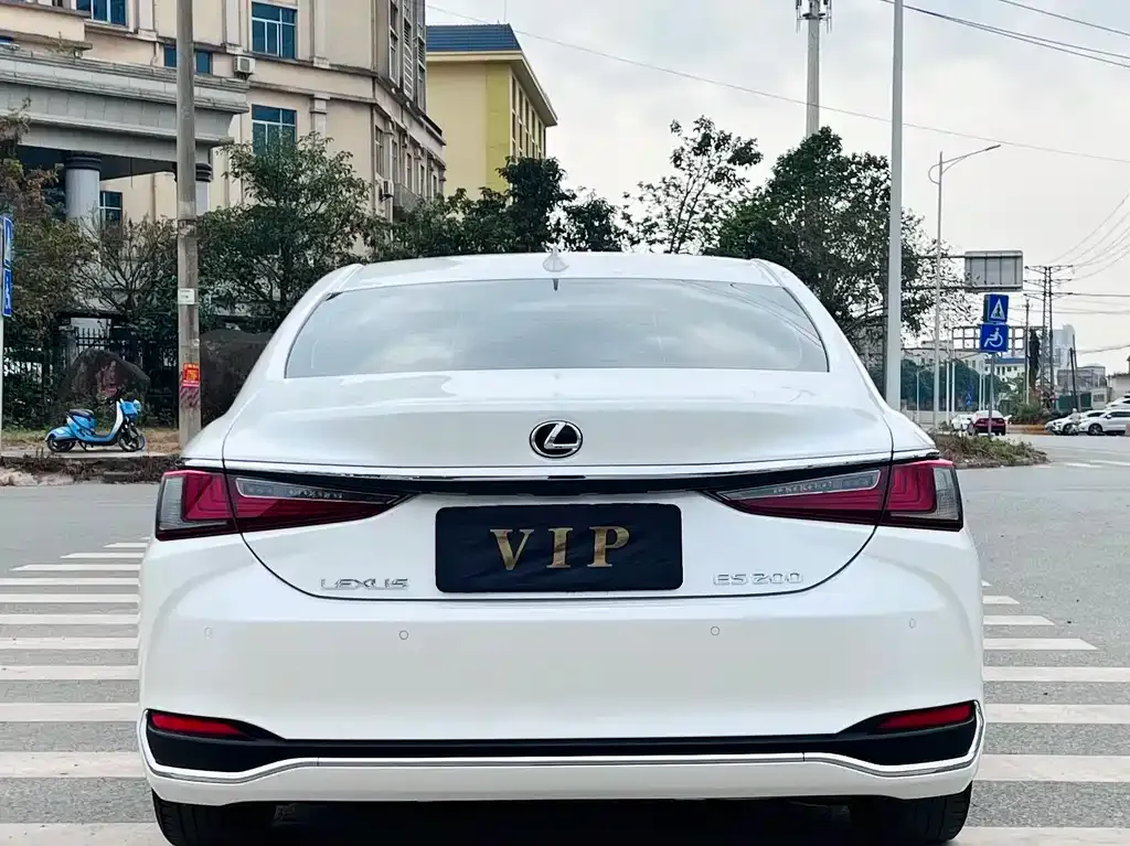 Lexus ES 2021 из CN, фото 7