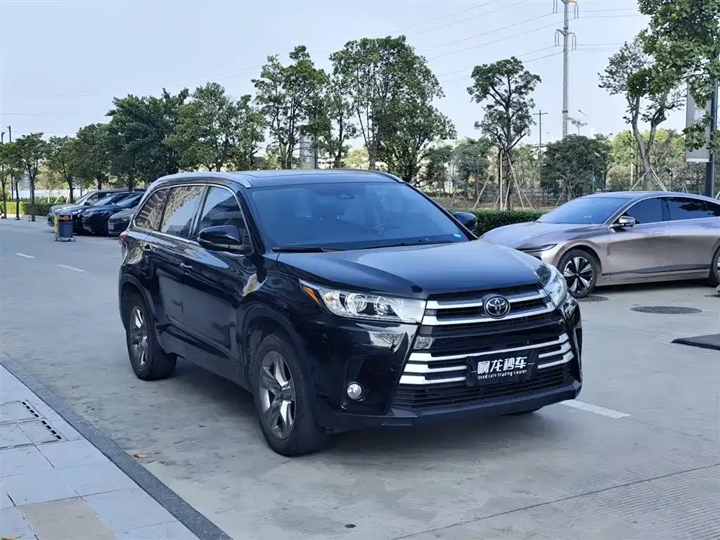 Toyota Highlander 2022 из CN, фото 5