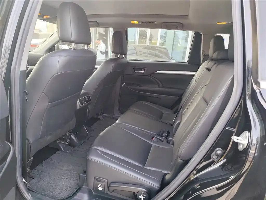 Toyota Highlander 2022 из CN, фото 6