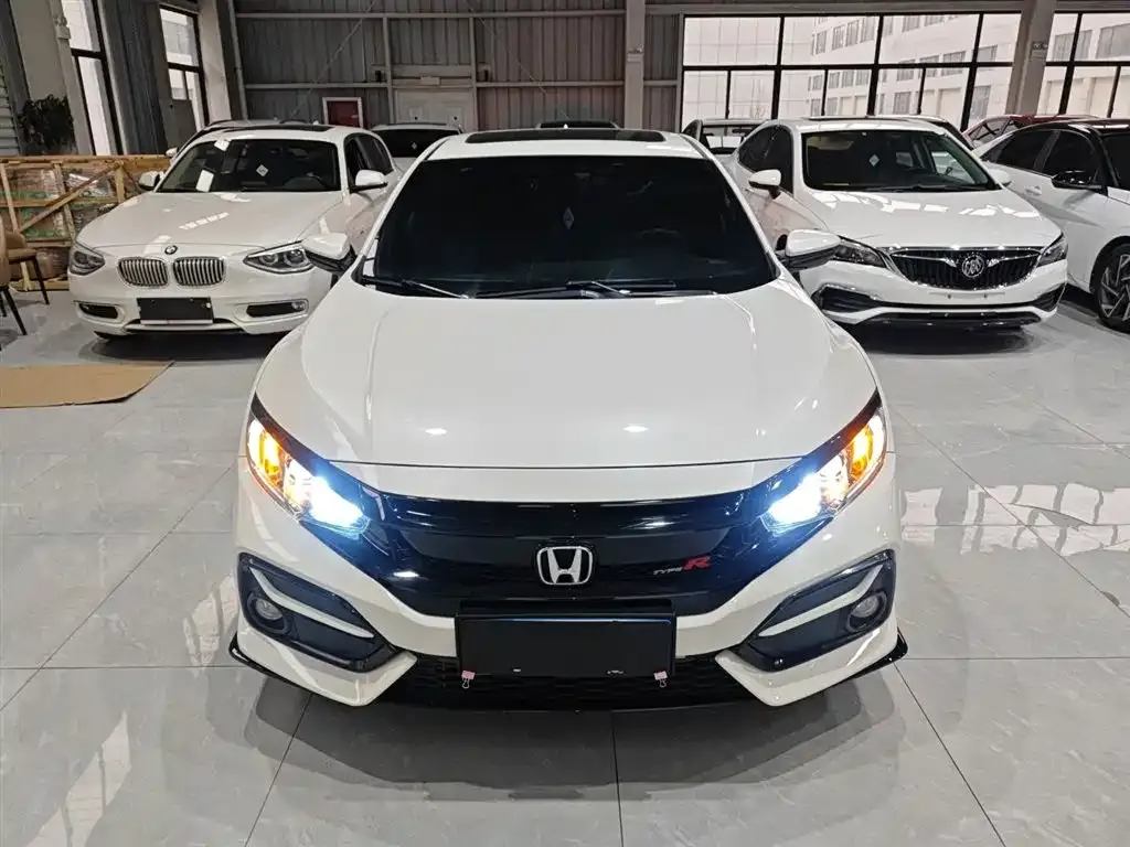 Honda Civic 2021 из CN, фото 3