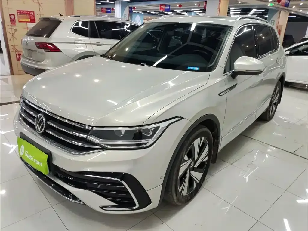 Volkswagen Tiguan L 2023 из CN, фото 4
