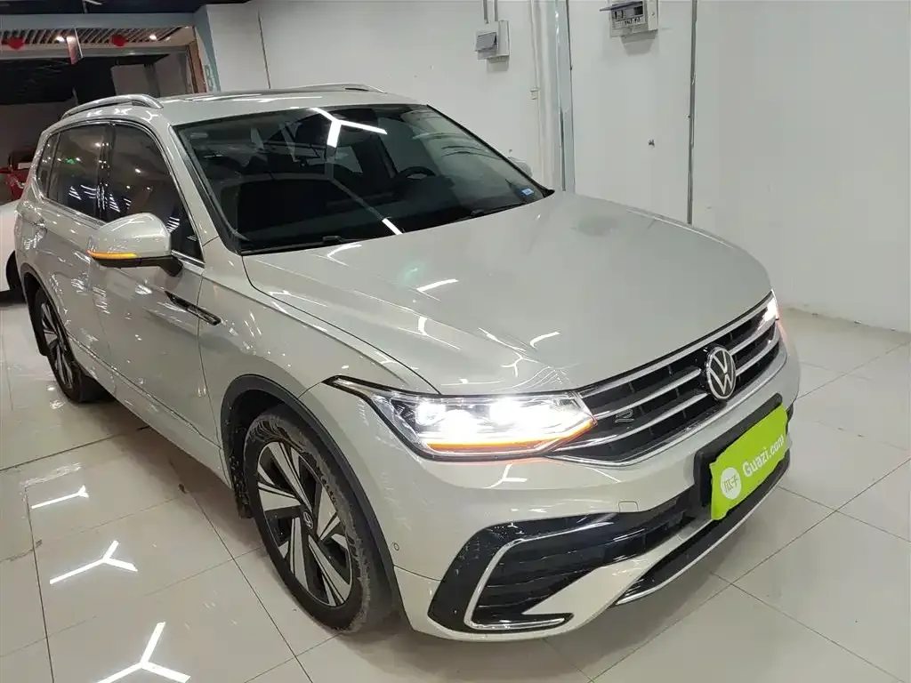 Volkswagen Tiguan L 2023 из CN, фото 7