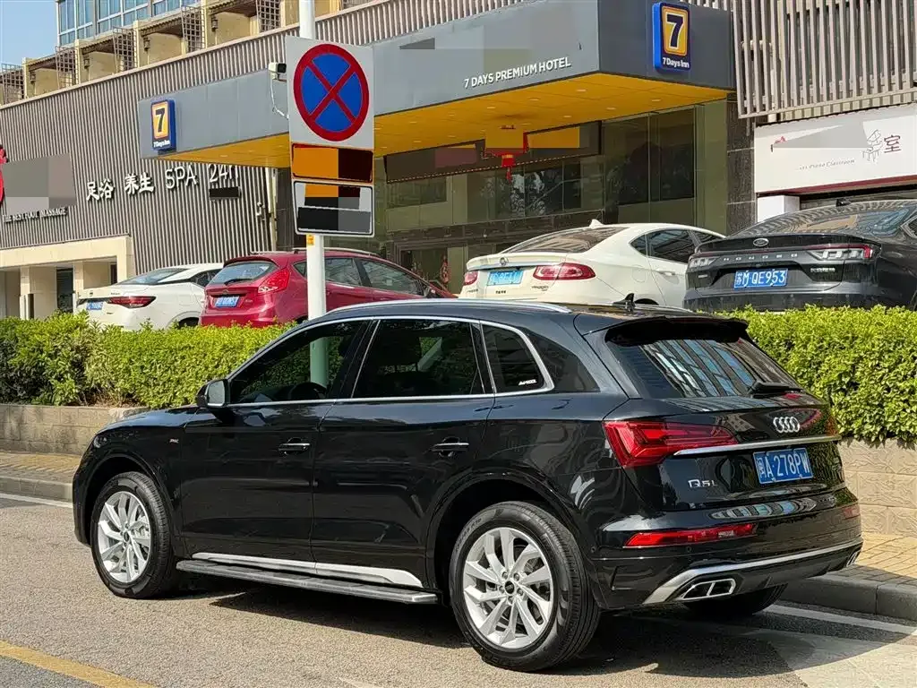 Audi Q5L 2023 из CN, фото 9