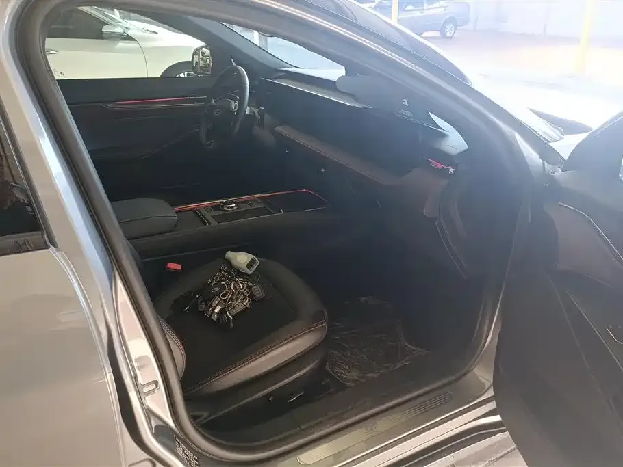 Ford Mondeo 2022 из CN, фото 2